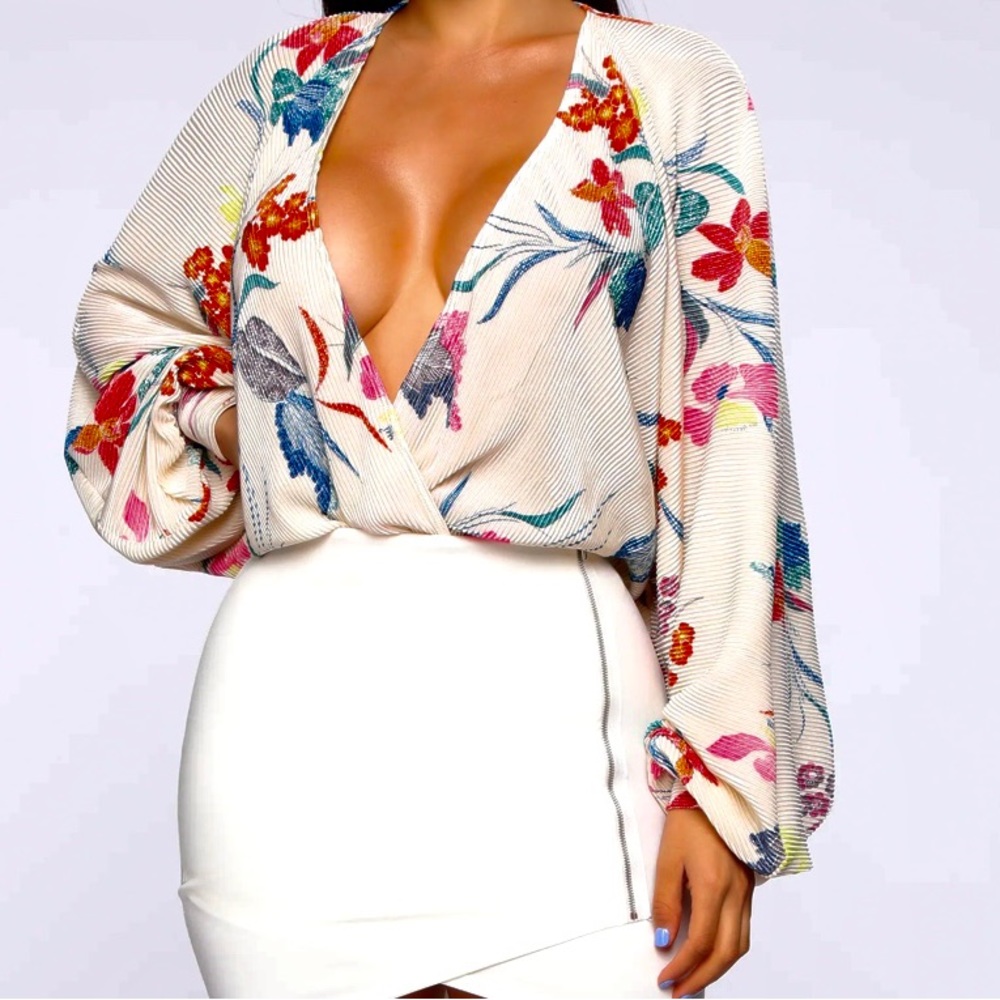 Laying On Flowers Bodysuit - Ivory/combo